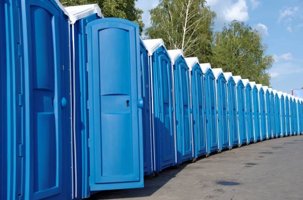 Best Portable restroom trailer rental  in Molalla, OR
